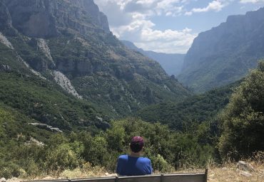 תכנון טיול עצמאי בצפון יוון - קניון וויקוס